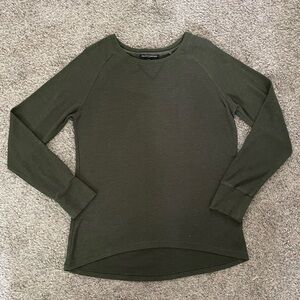 Brandy Melville Green Crewneck Long Sleeve Shirt Top